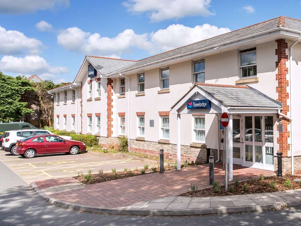 Travelodge Plymouth Roborough Bagian luar foto